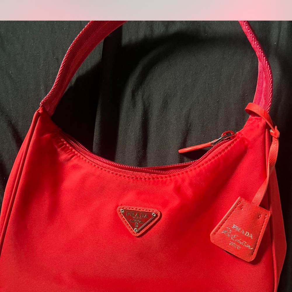 Prada Red Shoulder Bag with Sleek Design